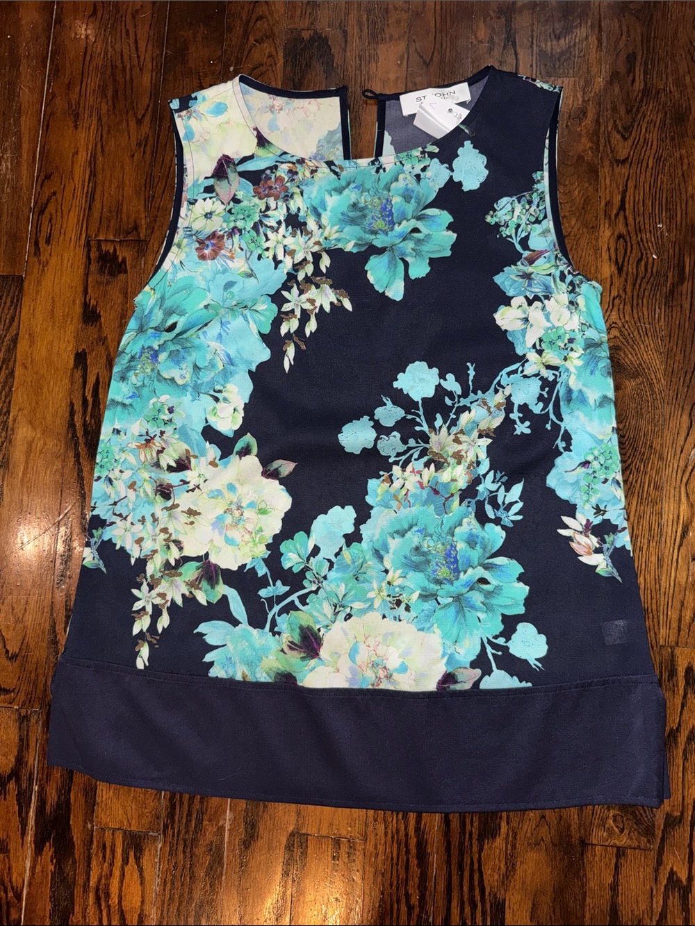 St. John Collection Navy Floral Sleeveless Blouse